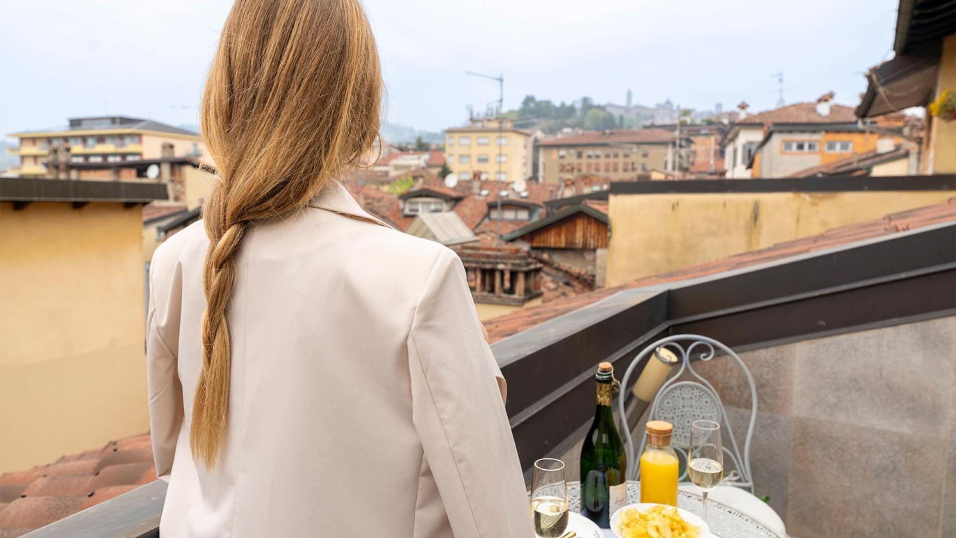 Magic Place Bergamo! Relax Apartment With Terrace In The Heart Of The City Luaran gambar