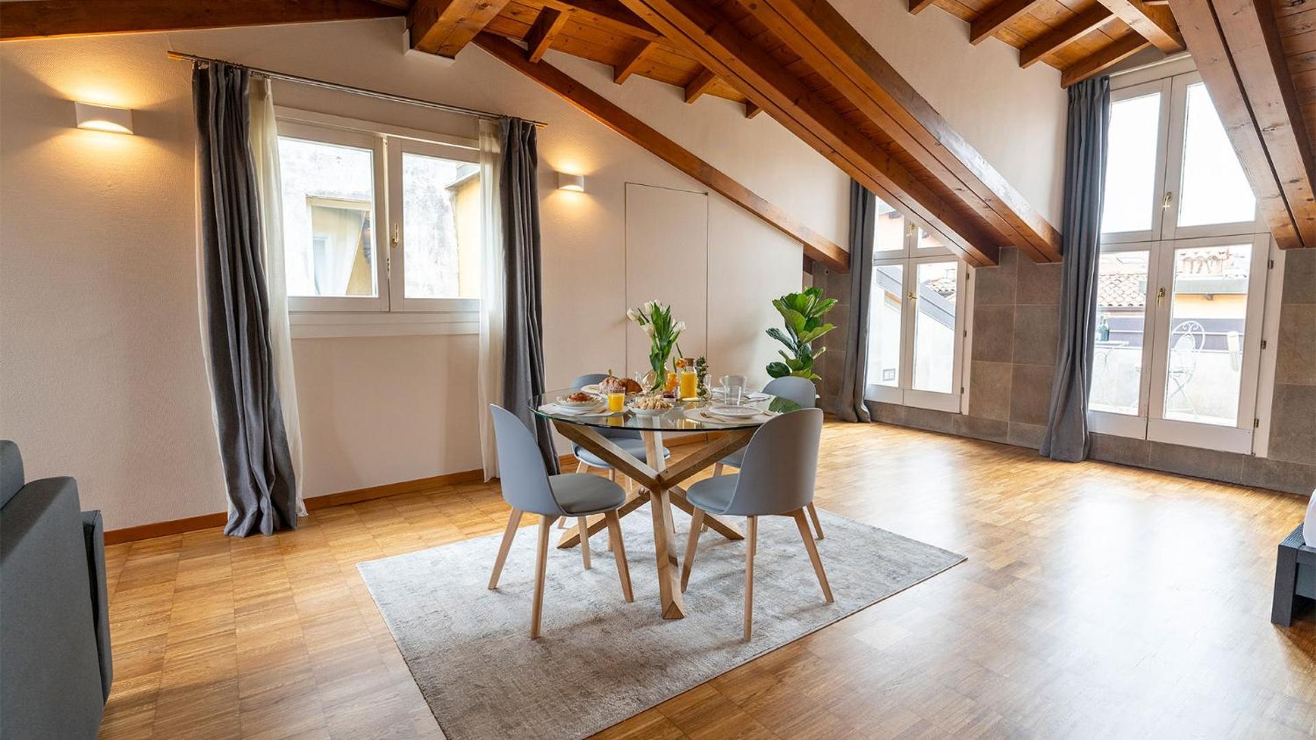 Magic Place Bergamo! Relax Apartment With Terrace In The Heart Of The City Luaran gambar